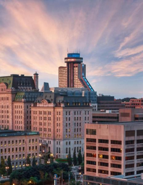 Отель Hôtel Le Concorde Québec  Квебек